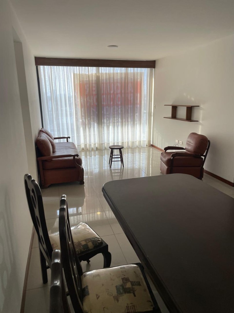 Departamento en AlquilerEquipetrol, zona Plaza Italia  3 dormitorios 2 baños  Foto 3
