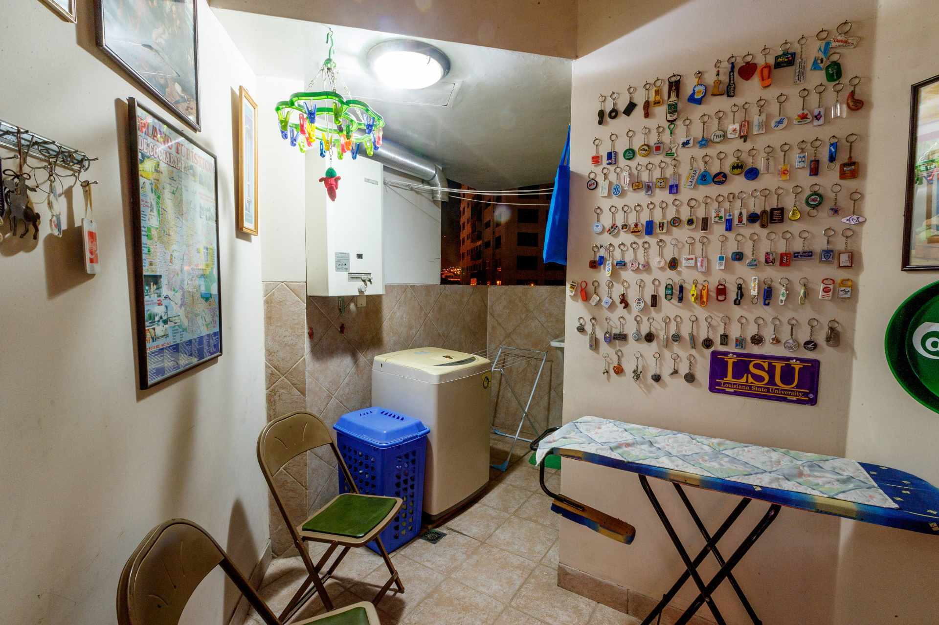 Departamento en VentaEdificio Torres del Sol, Av. Ballivian 838 entre Oruro y Ramón Rivero 2 dormitorios 3 baños 1 parqueos Foto 19