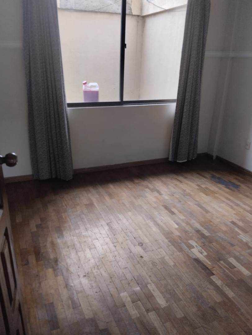 Departamento en AnticréticoAchumani, Calle 13 3 dormitorios 2 baños 1 parqueos Foto 9