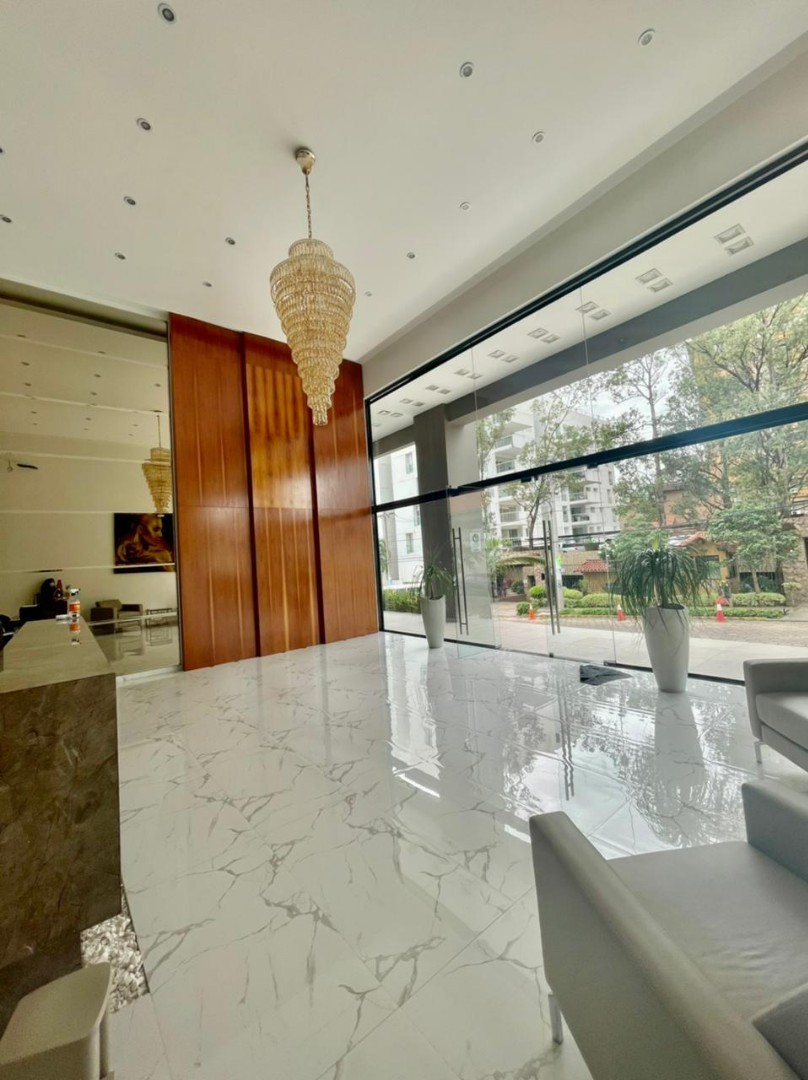 Departamento en Entre 1er y 2do anillo Norte en Santa Cruz de la Sierra 1 dormitorios 1 baños 1 parqueos Foto 2