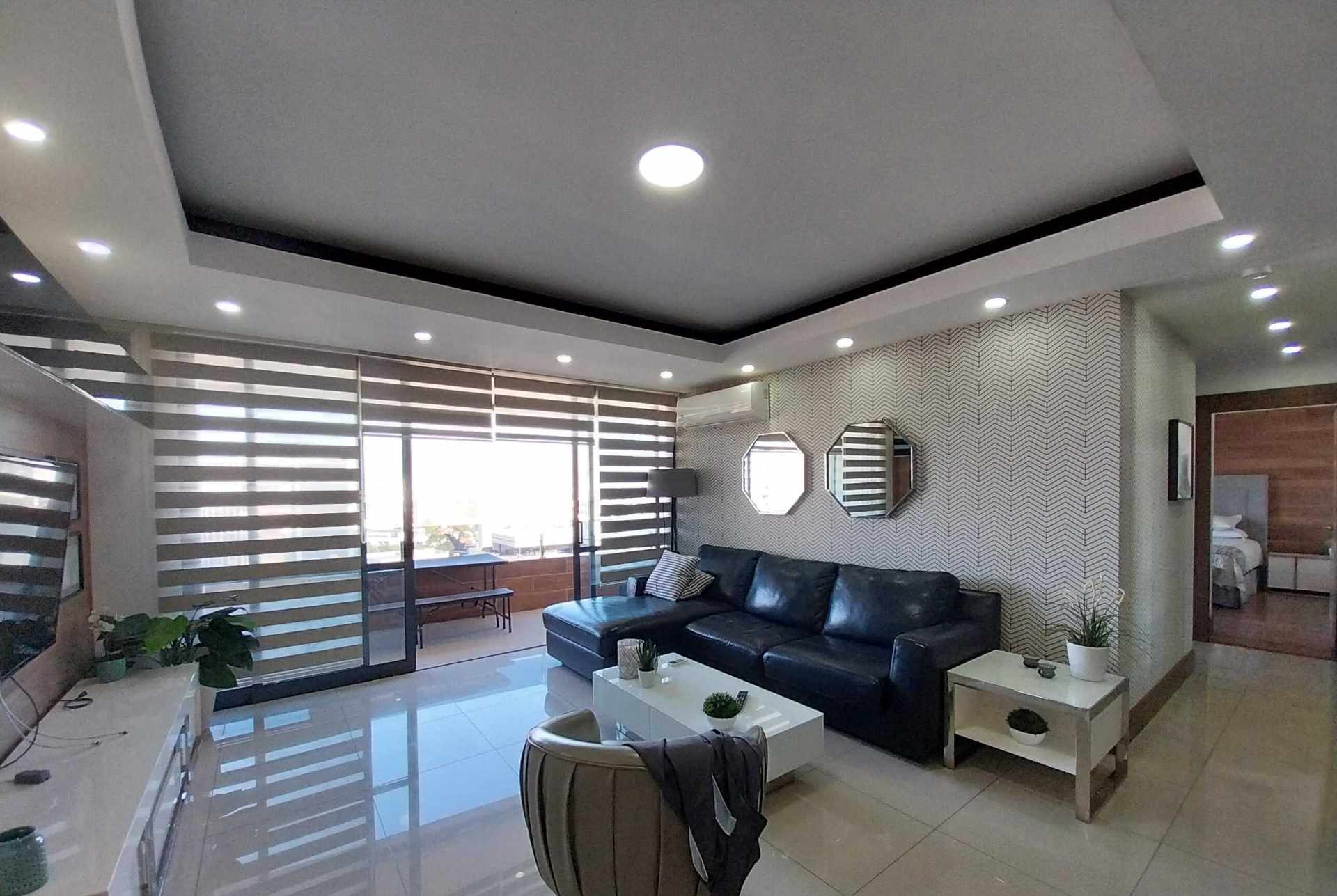 Departamento en Equipetrol en Santa Cruz de la Sierra 2 dormitorios 2 baños 1 parqueos Foto 2