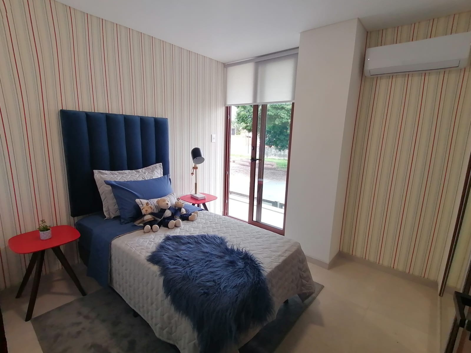 Departamento en Venta4To Anillo Av. Beni, Edificio Elvira Prime 2 dormitorios 2 baños 1 parqueos Foto 3