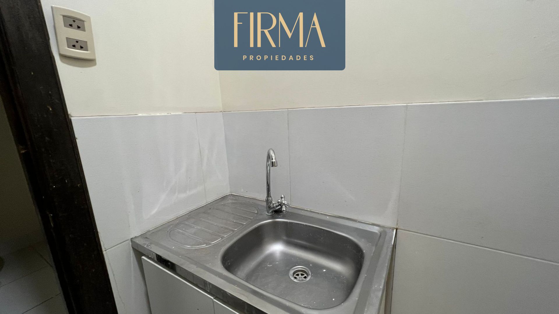 Oficina en AnticréticoOFICINA EN ANTICRETICO EN ACHUMANI BAJO Foto 2