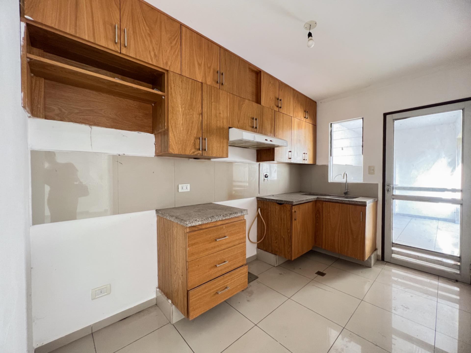 Casa en VentaAv BANZER 9no anillo  Foto 15