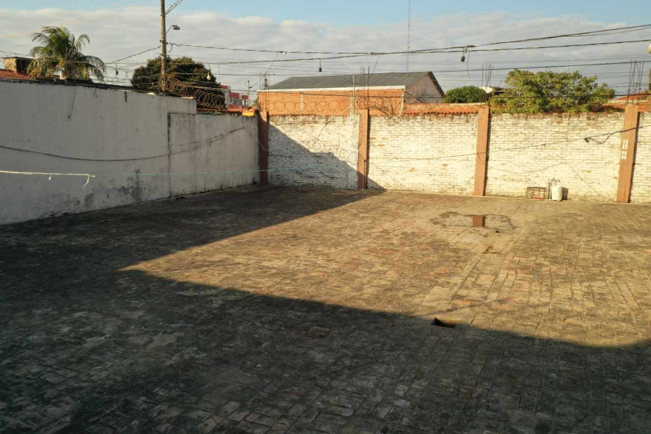 Terreno en Entre 2do y 3er anillo Este en Santa Cruz de la Sierra    Foto 2