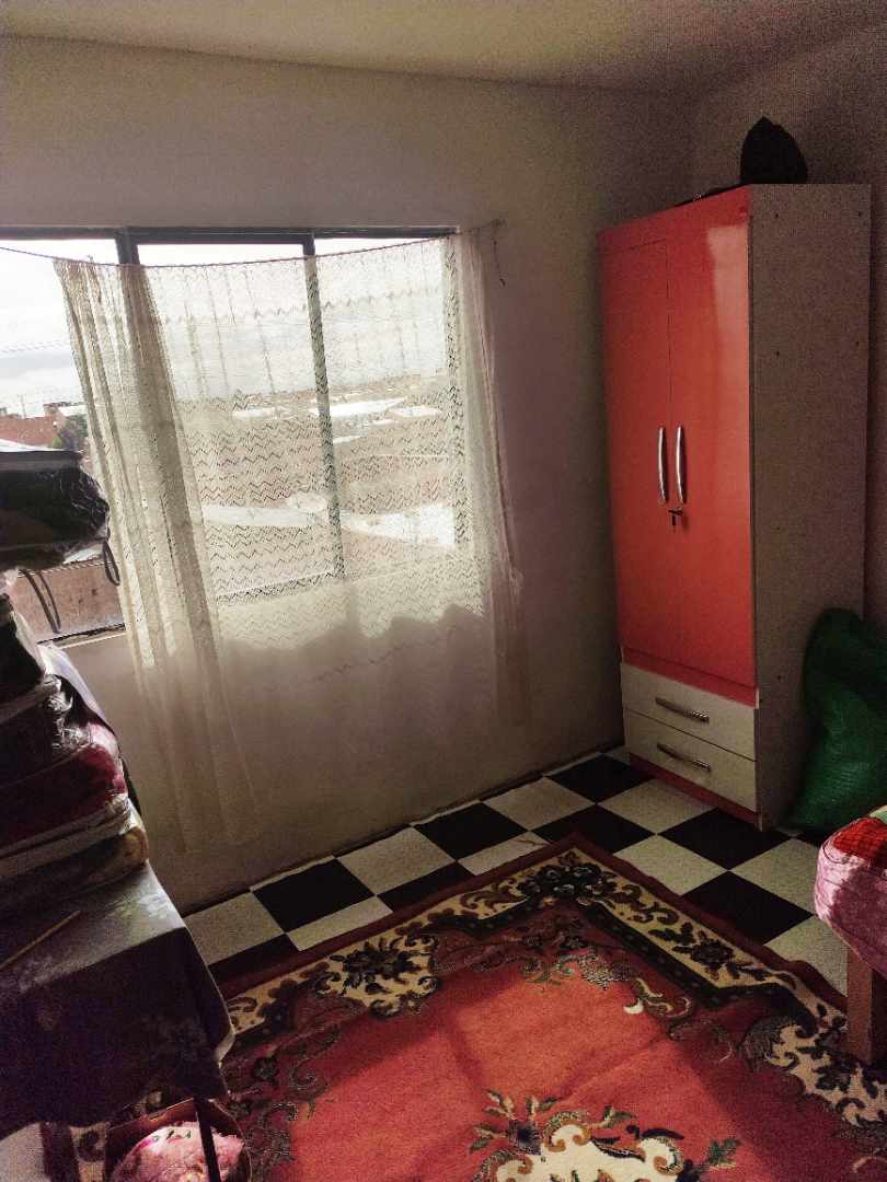 Casa en Viacha en Viacha 3 dormitorios 2 baños 2 parqueos Foto 2