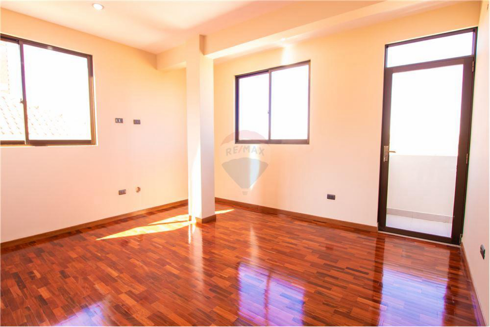 En Venta a $us 183,600 Foto 9