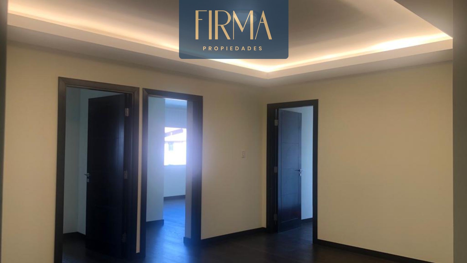 En Alquiler a $us 1,050 Foto 4