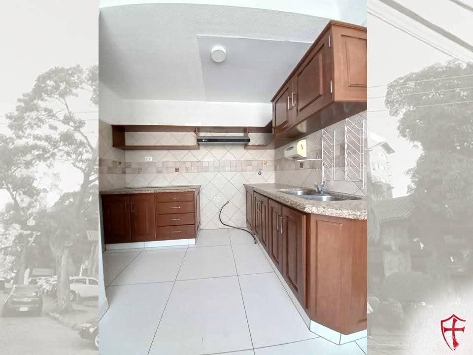 En Alquiler a Bs 4,500 Foto 6