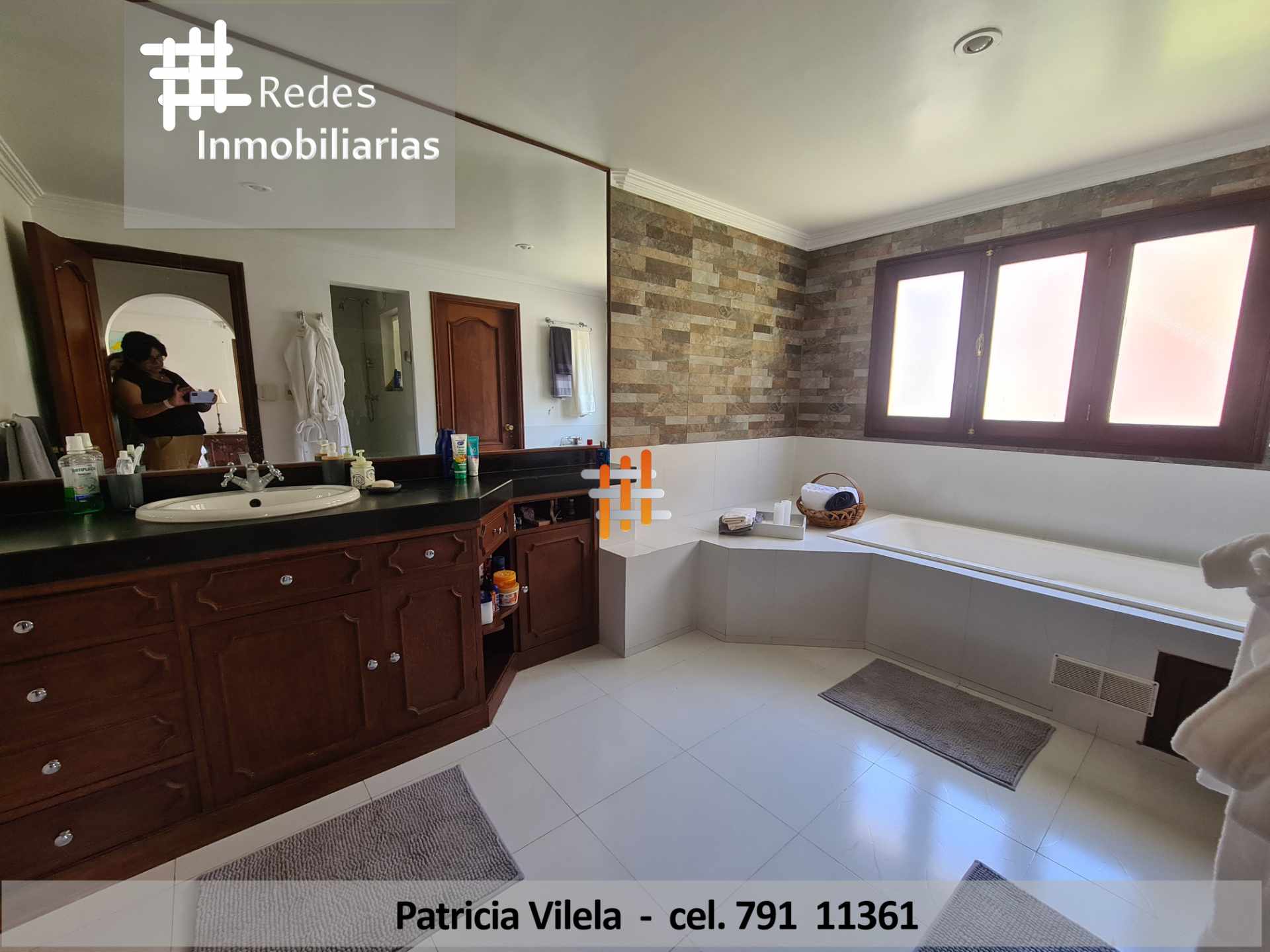 Casa en AlquilerBELLA RESIDENCIA EN ALQUILER CONDOMINIO PRIVADO EXCLUSIVO  4 dormitorios 6 baños 2 parqueos Foto 11