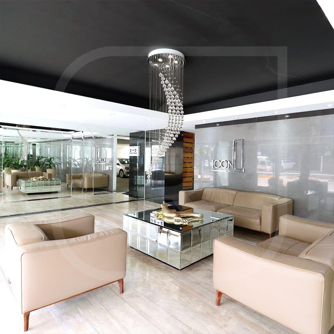 Departamento en VentaAvenida Beni, esquina Los Cusis Foto 25