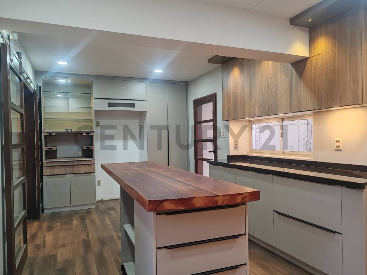En Alquiler a Bs 11,800 Foto 19