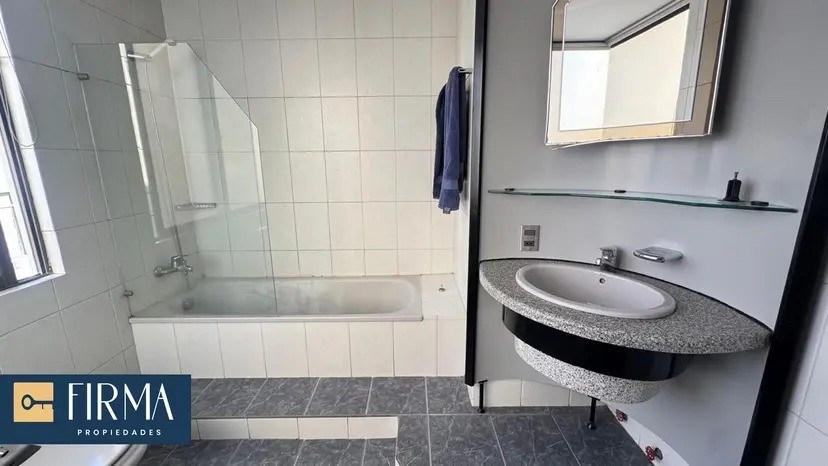 Departamento en San Miguel en La Paz 3 dormitorios 5 baños 1 parqueos Foto 11