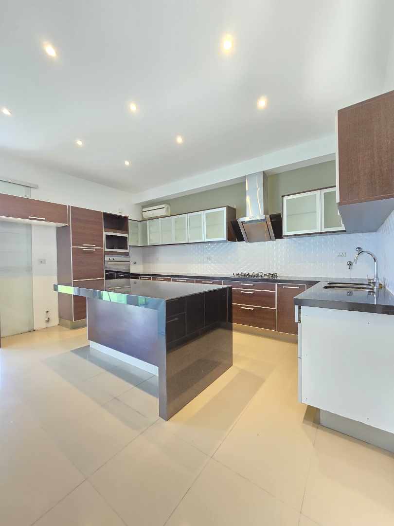 Casa en AlquilerCONDOMINIO VILLA TOSCANA, RADIAL 26 Foto 4