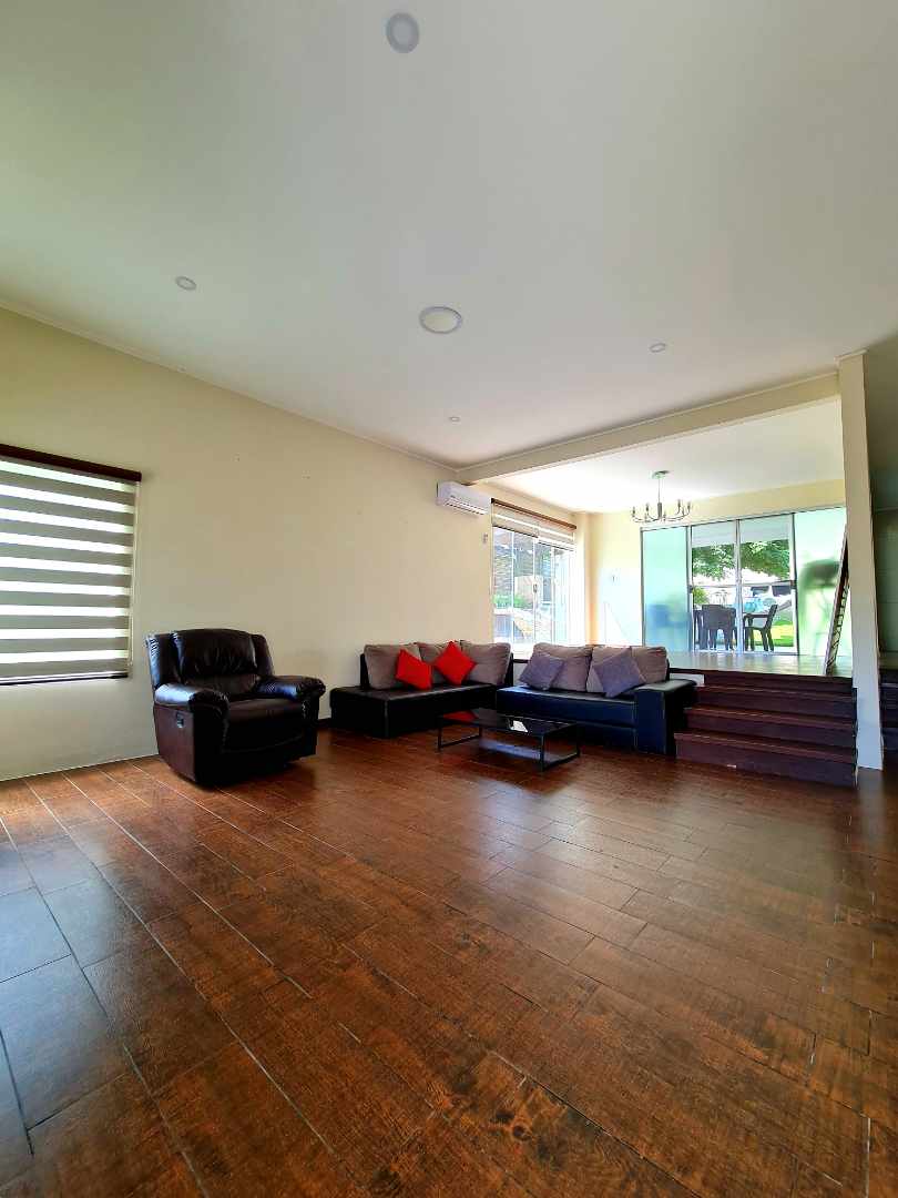 Casa en VentaURUBÓ
LOS PARQUES 2
Condominio Cerrado Foto 29