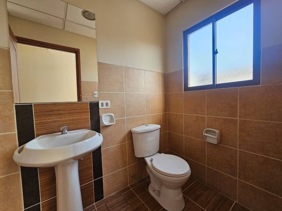 Edificio en San Miguel en La Paz 36 dormitorios 21 baños 7 parqueos Foto 17