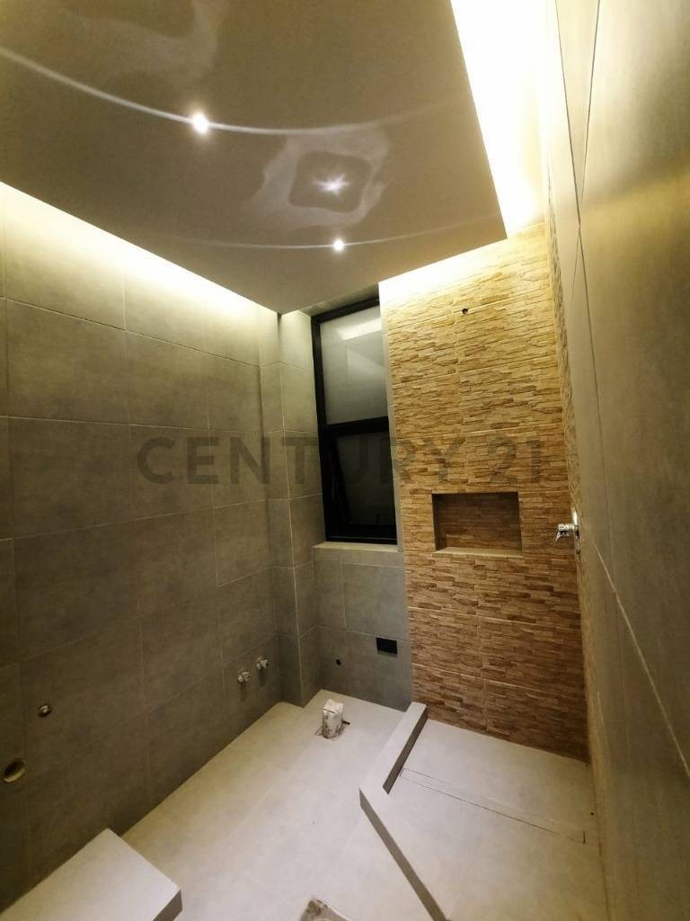 Casa en El Pedregal en La Paz 4 dormitorios 8 baños 2 parqueos Foto 3