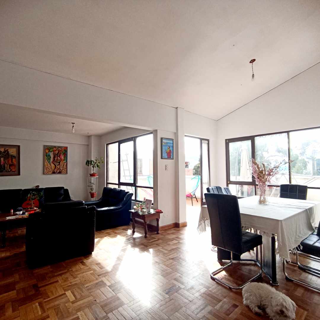 Departamento en AnticréticoLOS PINOS C. 6 BLOQUES  3 dormitorios 2 baños  Foto 16