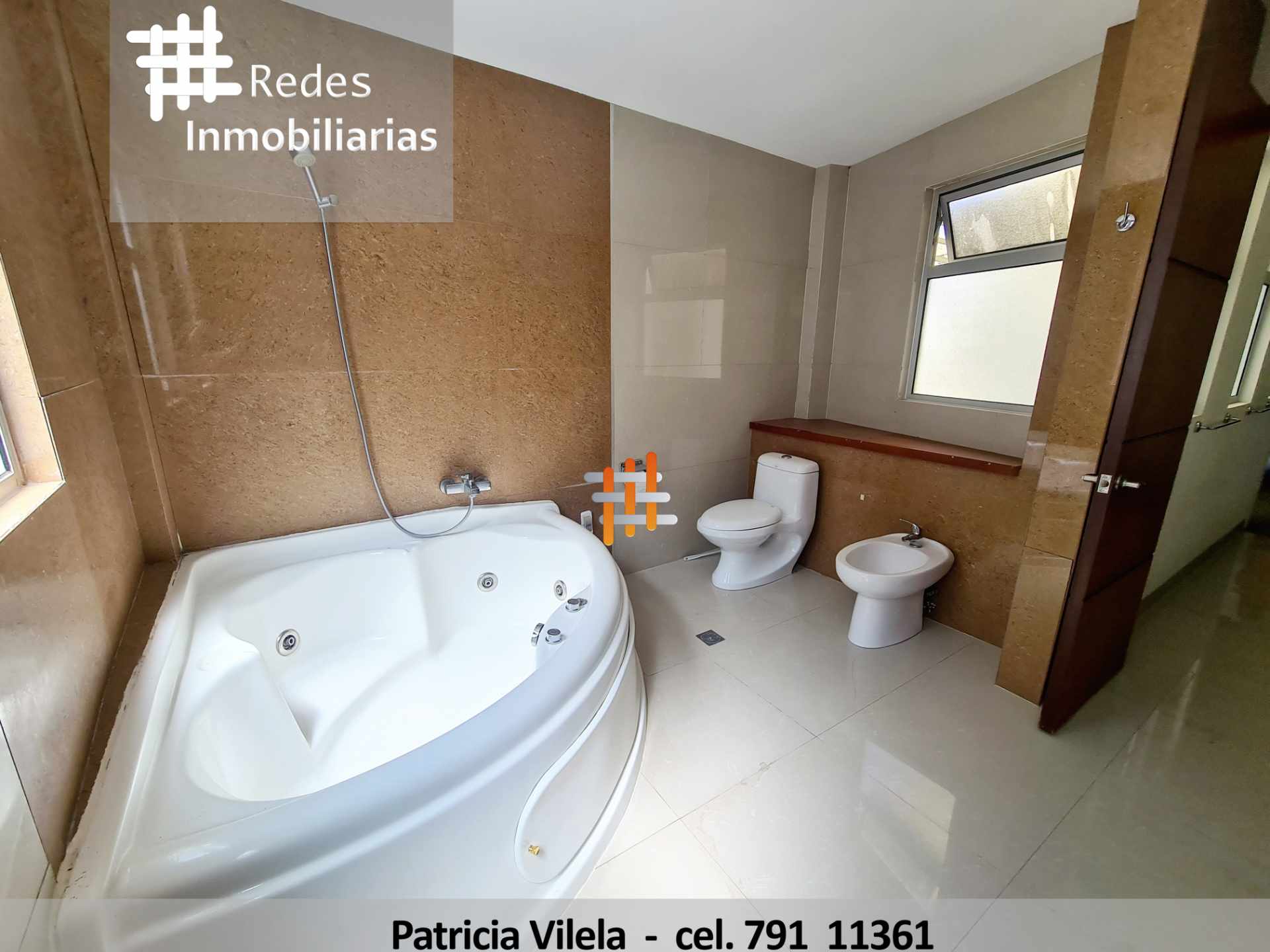 Casa CASA EN ALQUILER AMPLIA EN ACHUMANI SUPER CENTRICA  Foto 12