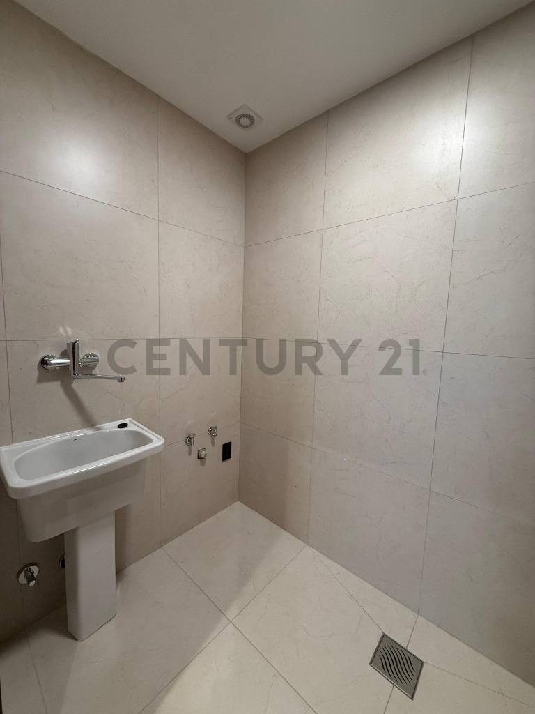 Departamento en Irpavi en La Paz 2 dormitorios 3 baños 1 parqueos Foto 14