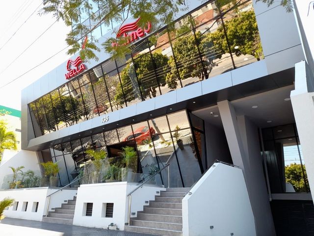 En Alquiler a $us 1,200 Foto 25