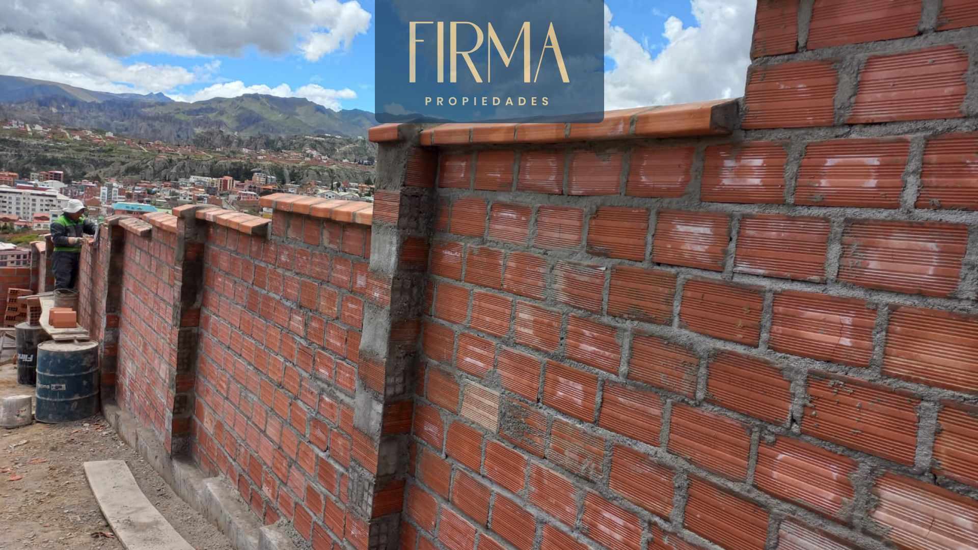 Terreno en VentaTERRENO EN VENTA, LA GLORIETA CALACOTO Foto 2