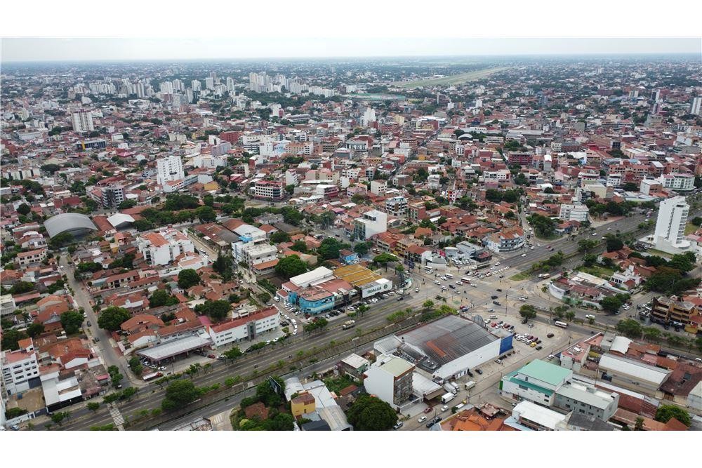 Edificio Avenida 26 de febrero - Segundo anillo a una cuadra Av. Piraí Foto 19