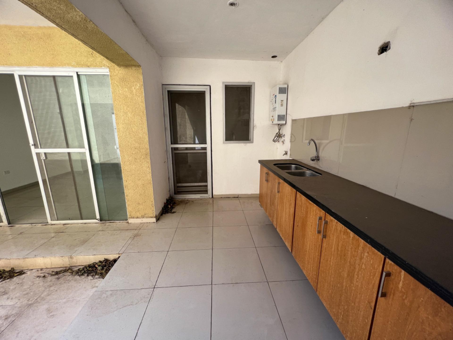 Casa en VentaAv BANZER 9no anillo  Foto 12