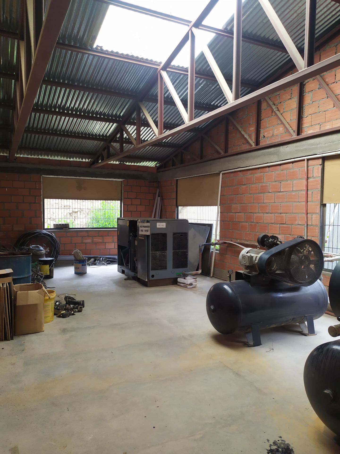 Galpón Achocalla Foto 14