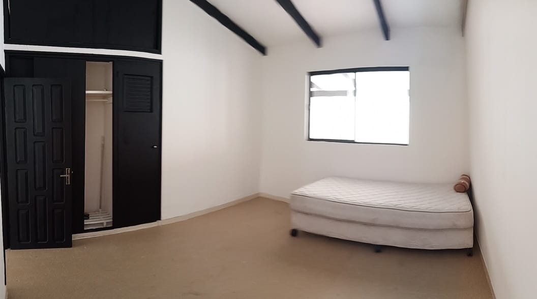 Casa en Entre 3er y 4to anillo Norte en Santa Cruz de la Sierra 3 dormitorios 2 baños 2 parqueos Foto 5