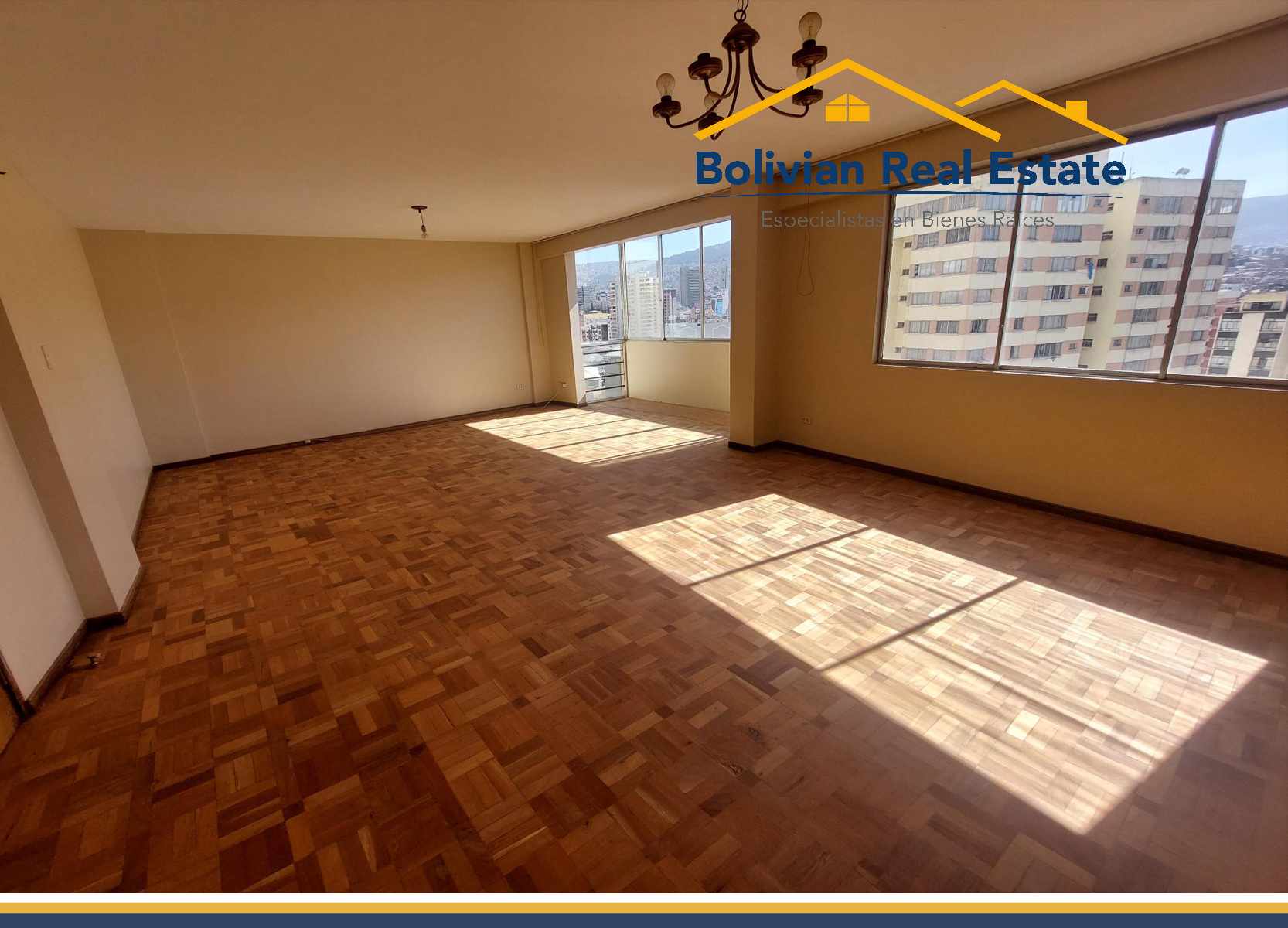 Departamento en VentaSOPOCACHI AV. SANCHEZ LIMA, DEPARTAMENTO EN VENTA SOLO PAGO AL CONTADO 3 dormitorios 2 baños 1 parqueos Foto 2