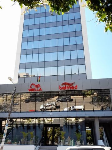 Oficina en VentaAV. VELARDE  4 dormitorios 2 baños  Foto 1