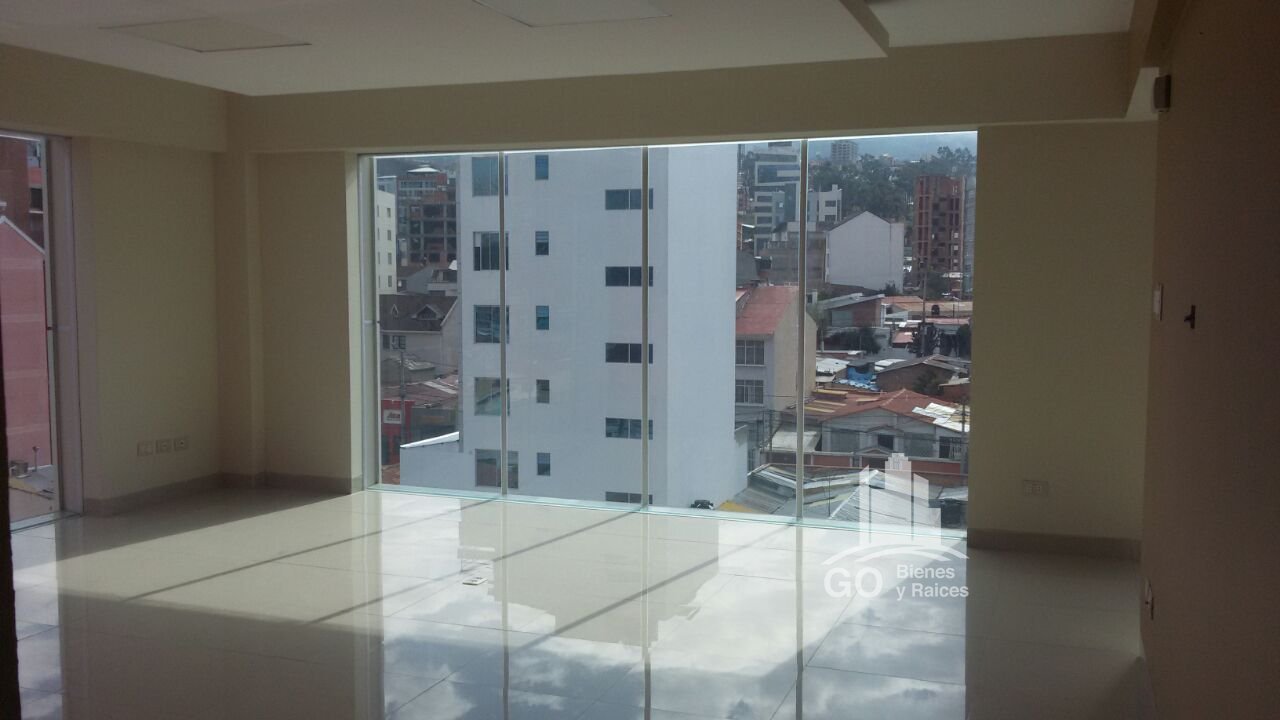 Edificio en San Miguel en La Paz 7 dormitorios 14 baños 6 parqueos Foto 3