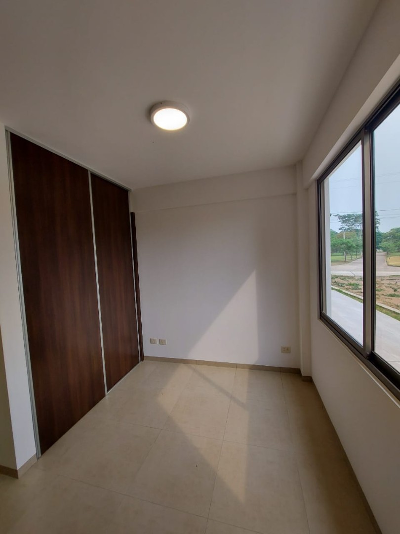 Departamento en VentaTorre Carmenere - Condominio Casa de Campo km. 9.5 Carretera al Norte 1 dormitorios 1 baños  Foto 3