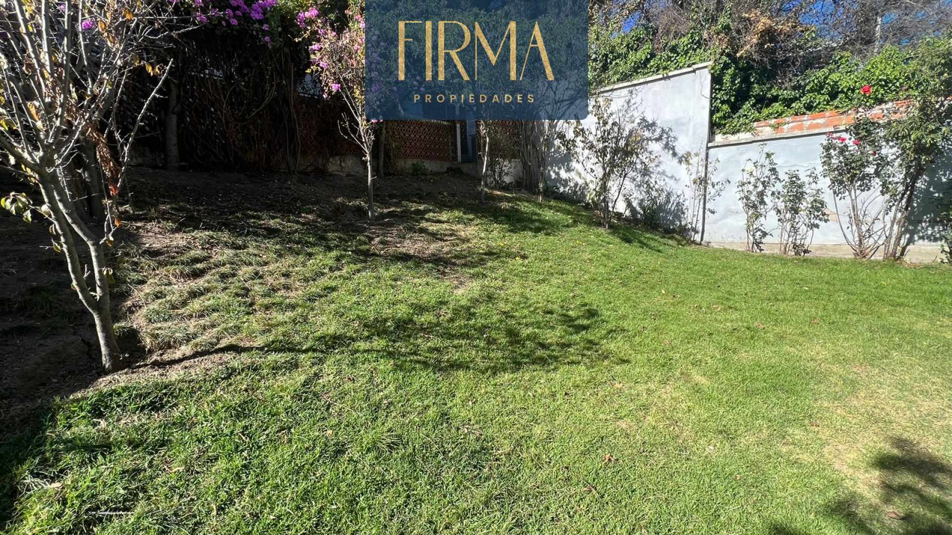 Casa en VentaCASA EN VENTA EN LOS PINOS Foto 2