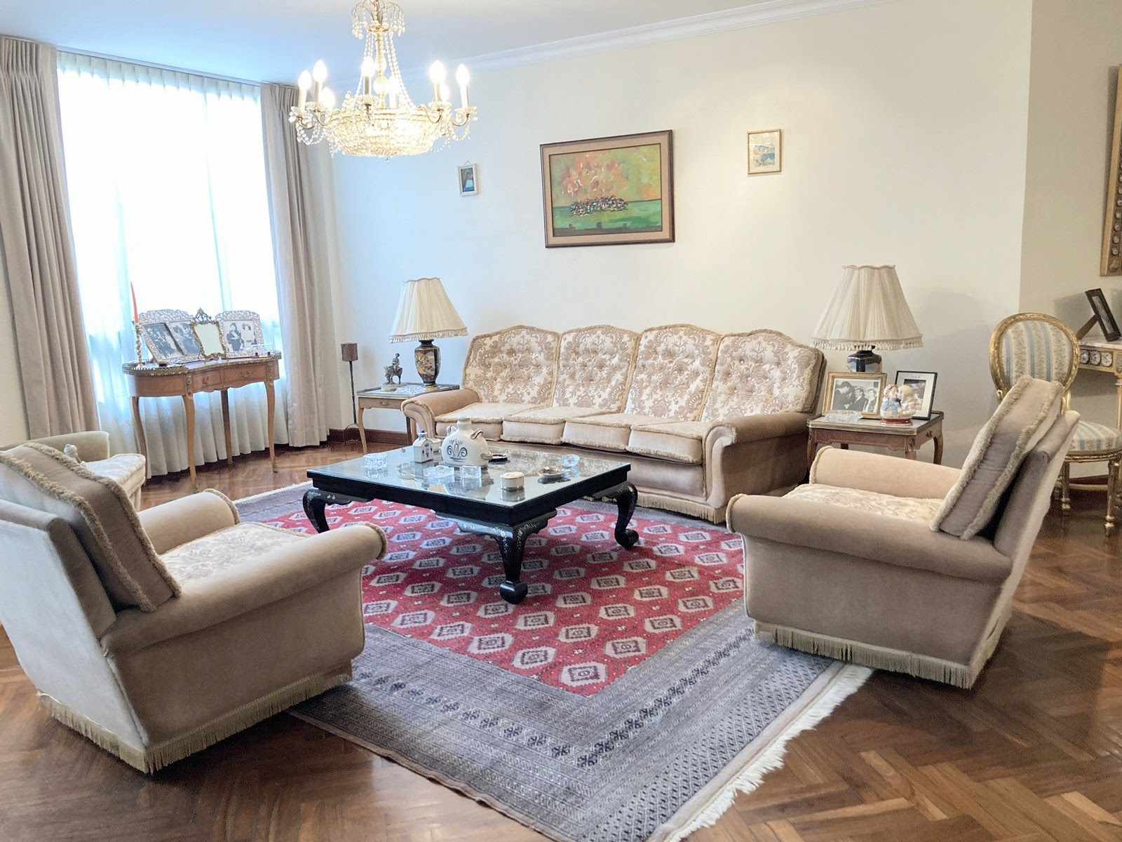 Departamento en VentaCalle 14 Calacoto 3 dormitorios 4 baños 2 parqueos Foto 2