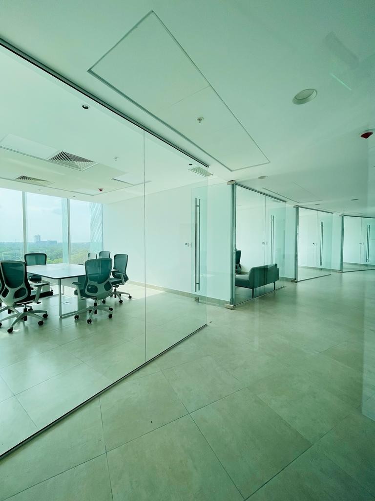 Oficina EDIFICIO MANZANA 40 PLAZA EMPRESARIAL Foto 18