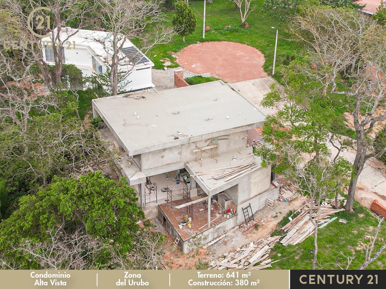 Casa en Urubó en Santa Cruz de la Sierra 5 dormitorios 4 baños 2 parqueos Foto 4