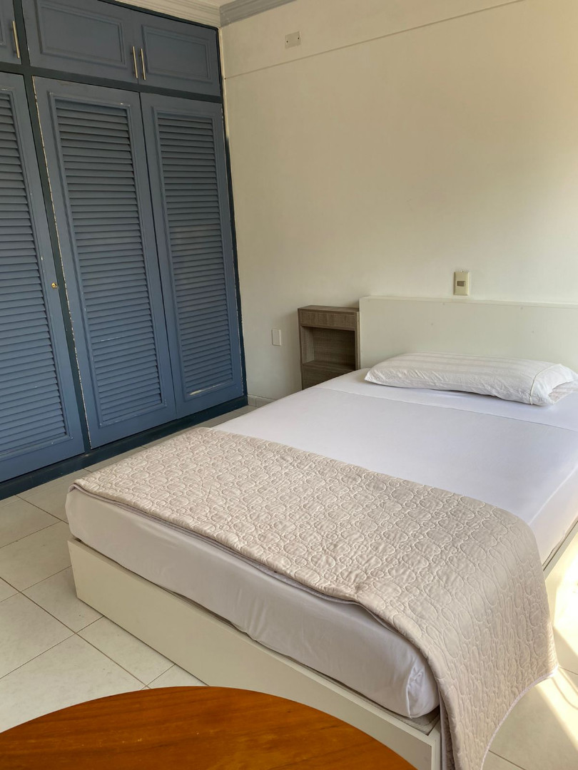 En Alquiler a $us 380 Foto 6