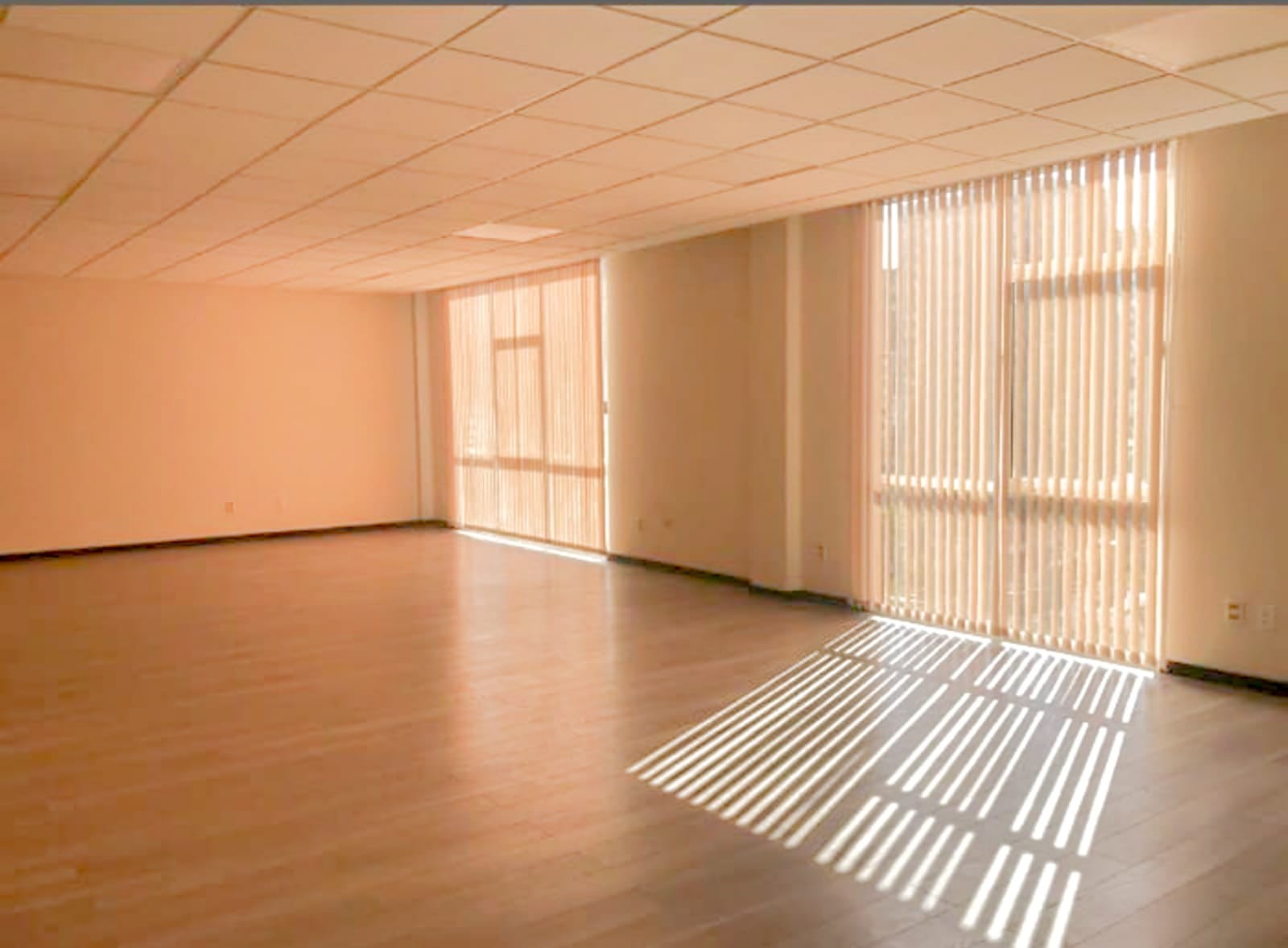 Oficina en AlquilerCALACOTO - ZONA SUR DE LA PAZ Foto 13