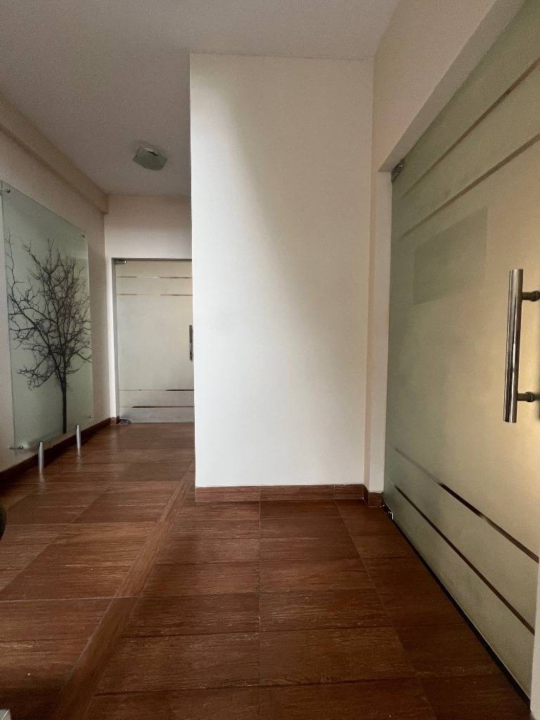 Oficina en AlquilerSAN MIGUEL, CALLE GABRIEL RENÉ MORENO 4 dormitorios 2 baños  Foto 10