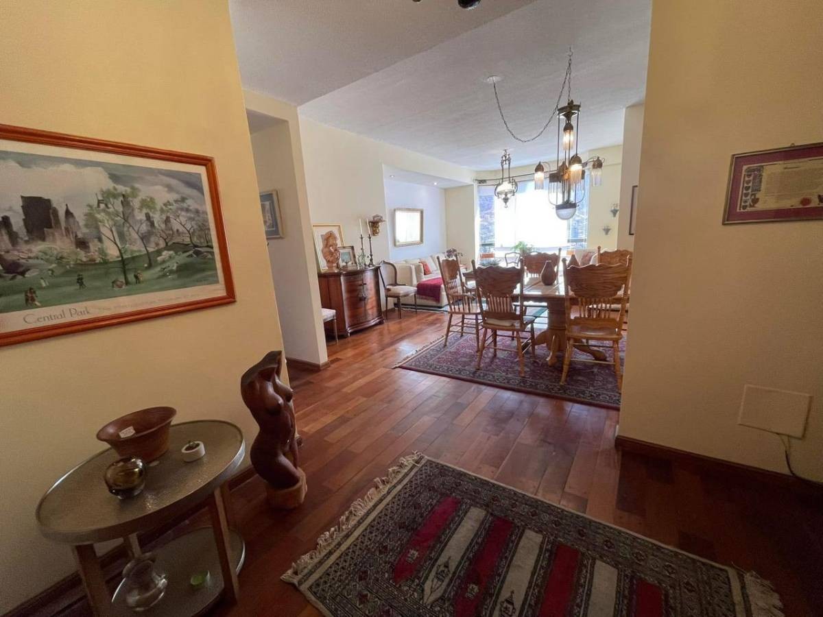 Departamento CALACOTO, ENTRE CALLES 8 Y 9 Foto 2