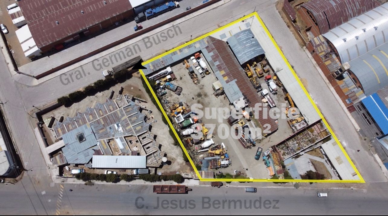 Casa en Venta3.700 MTS2  A CUADRAS DEL TELEFERICO MORADO DE LA 6 DE MARZO 