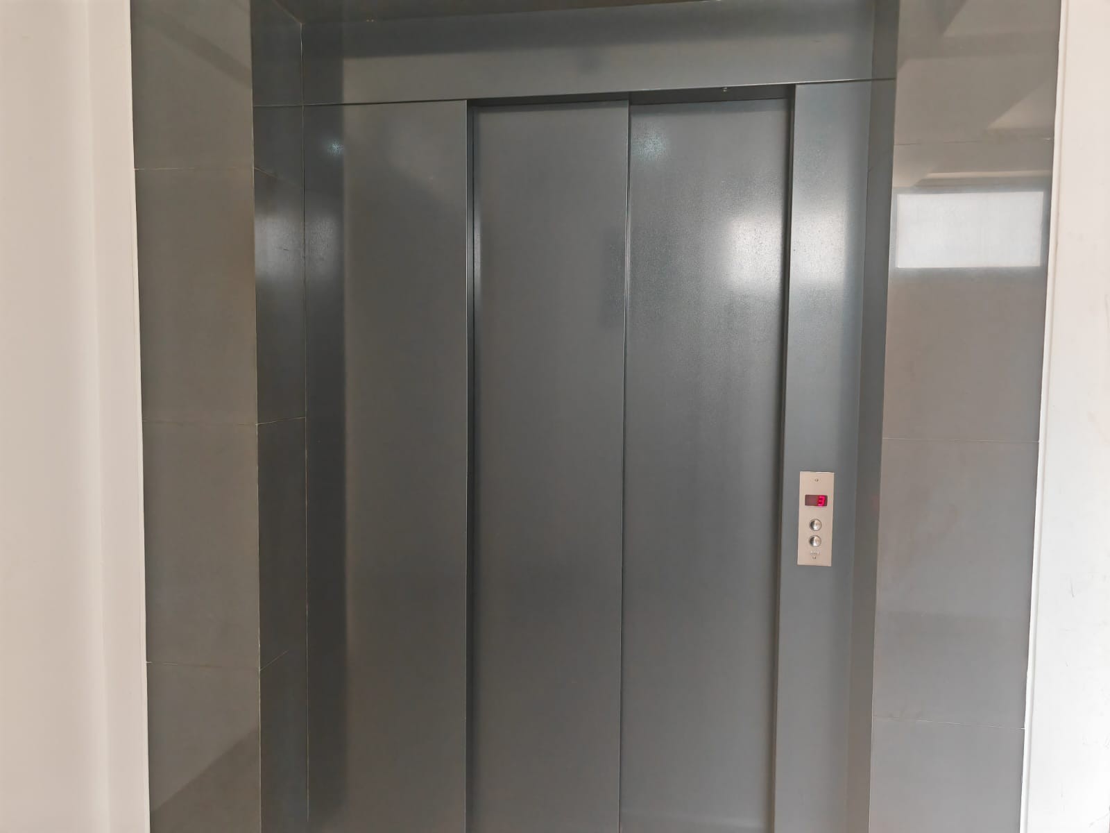 Departamento en Venta2DO ANILLO BUSCH FRENTE UNIFRANZ EDIFICIO SAYUBU Foto 8