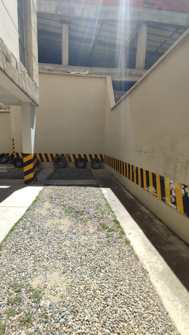 Departamento en VentaAV. COSTANERA 3 dormitorios 4 baños 1 parqueos Foto 18