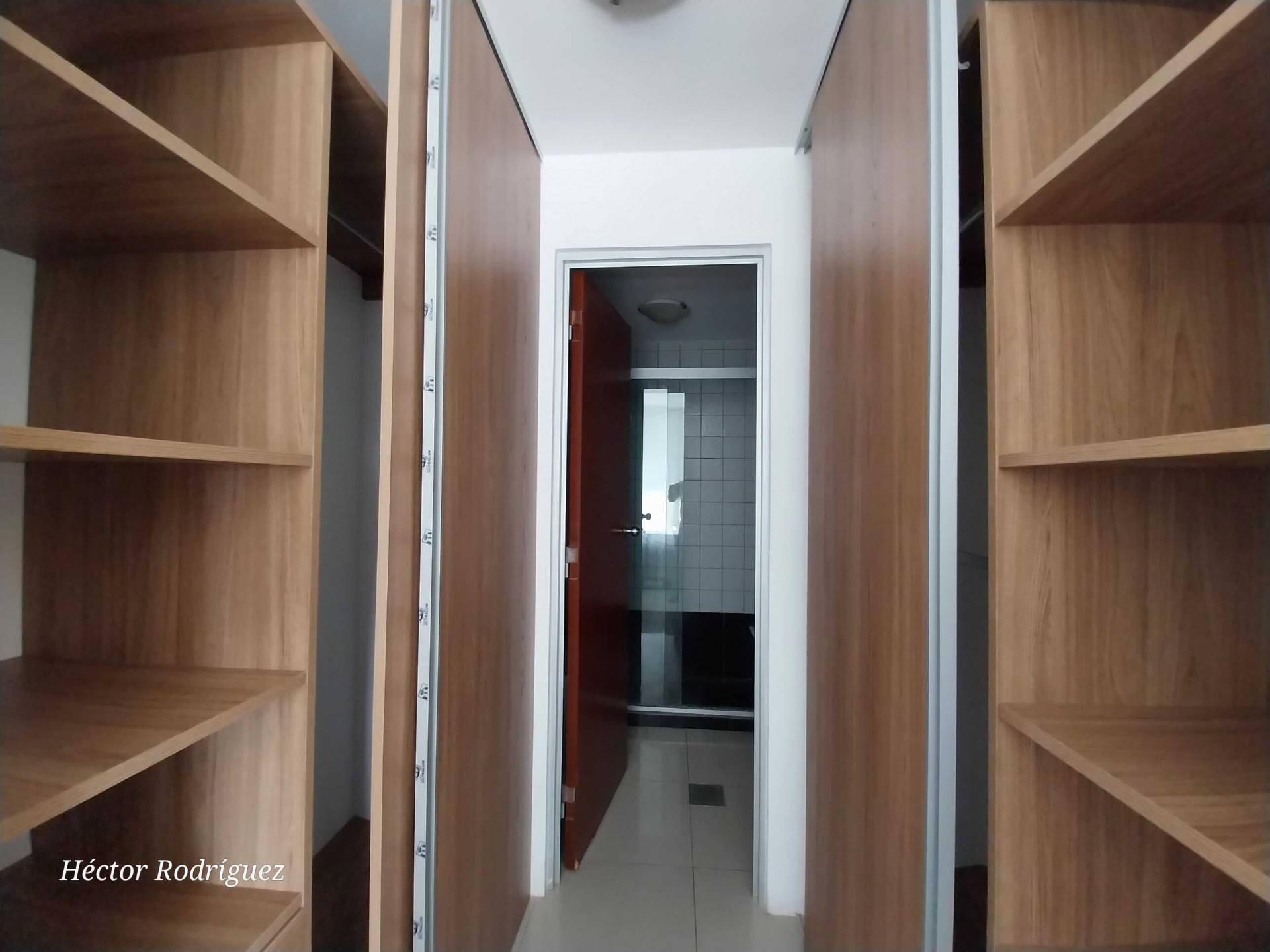 Departamento 📢 ALQUILO DPTO AMOBLADO Y EQUIPADO – TORRES URBARI Foto 12