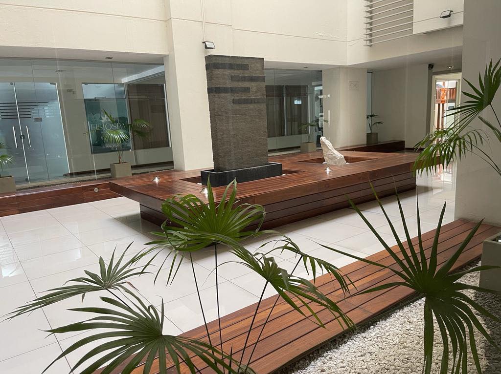 Oficina en Centro en Santa Cruz de la Sierra 3 dormitorios 1 baños  Foto 10