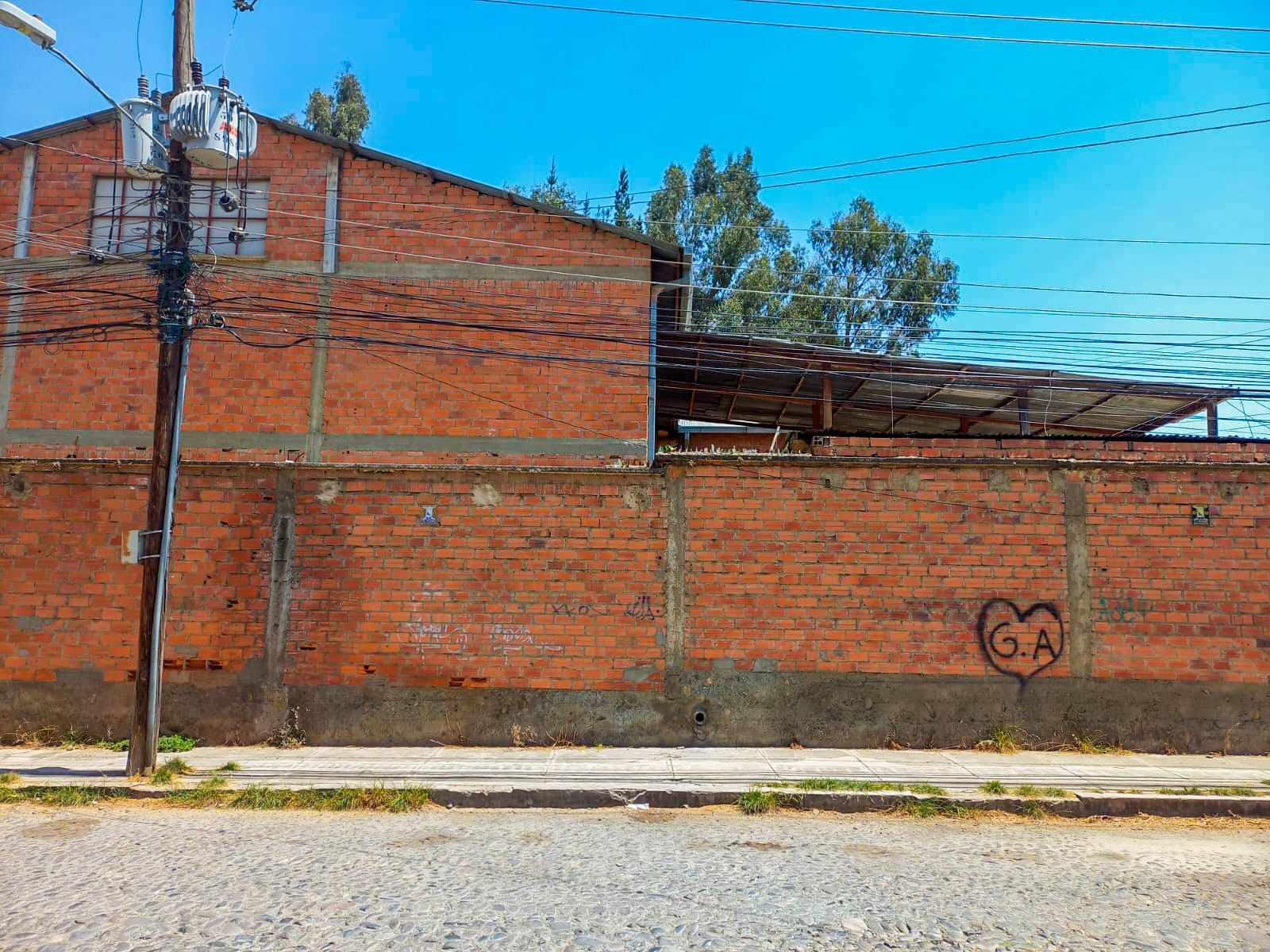 Terreno en Cota Cota en La Paz    Foto 6