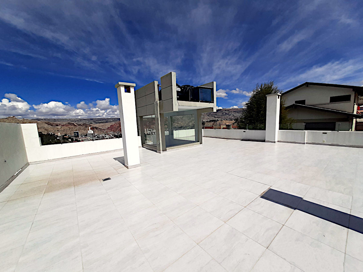 En Alquiler a $us 600 Foto 12