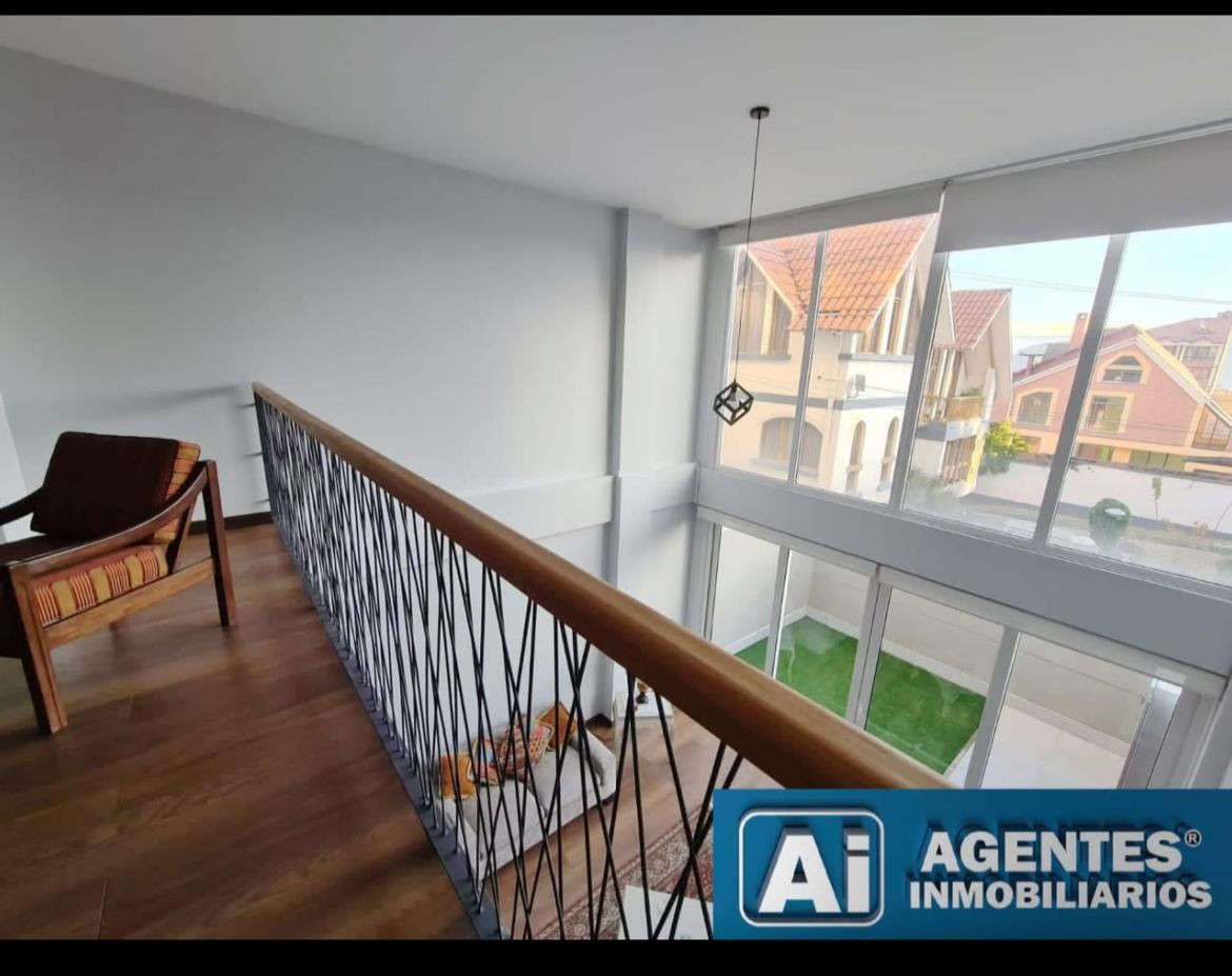 En Alquiler a Bs 4,900 Foto 2